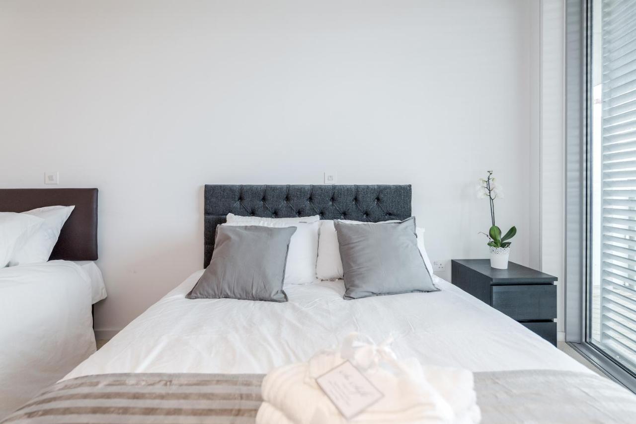 Excel London Majestic Apartment Екстериор снимка
