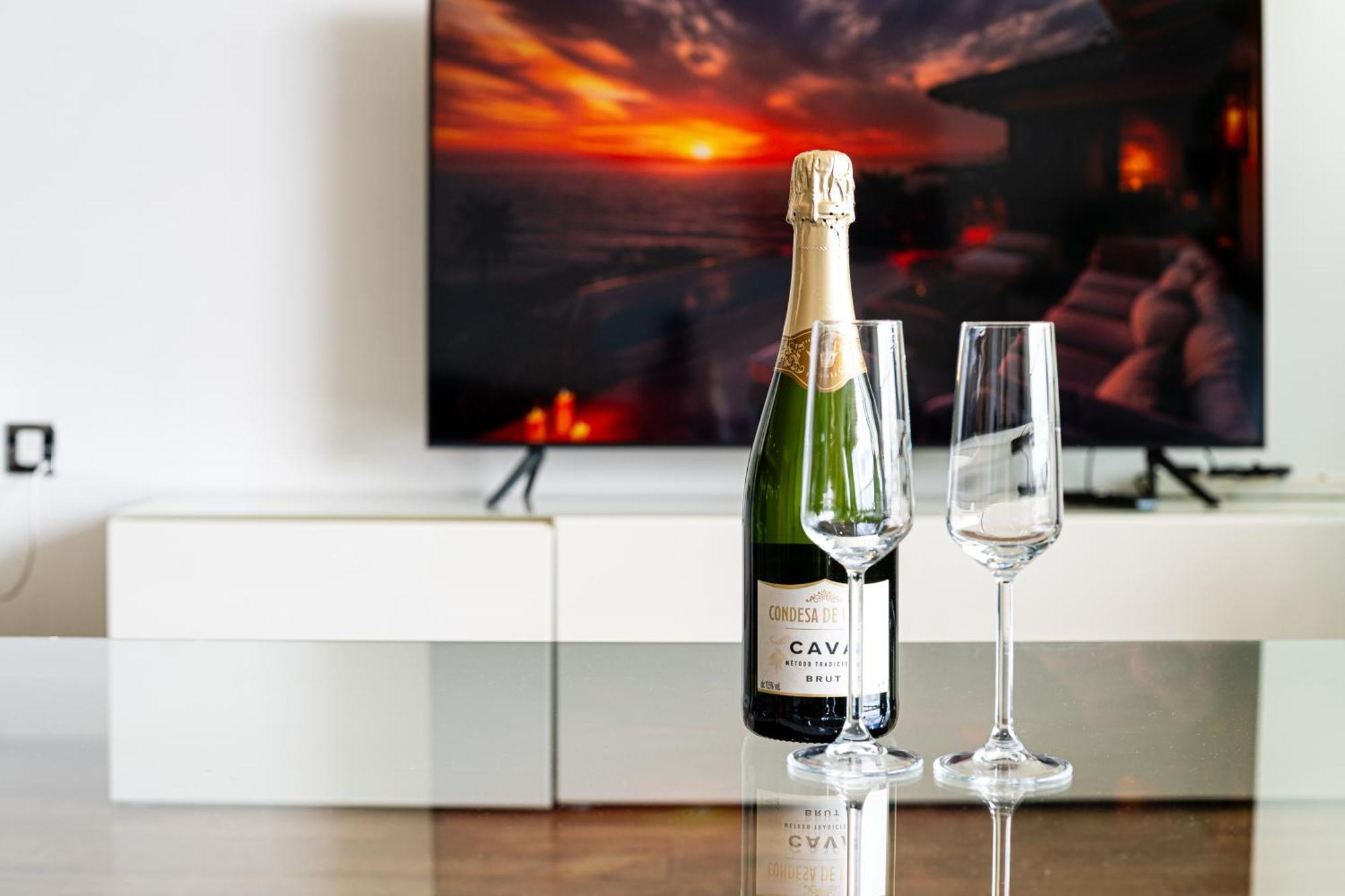Excel London Majestic Apartment Екстериор снимка