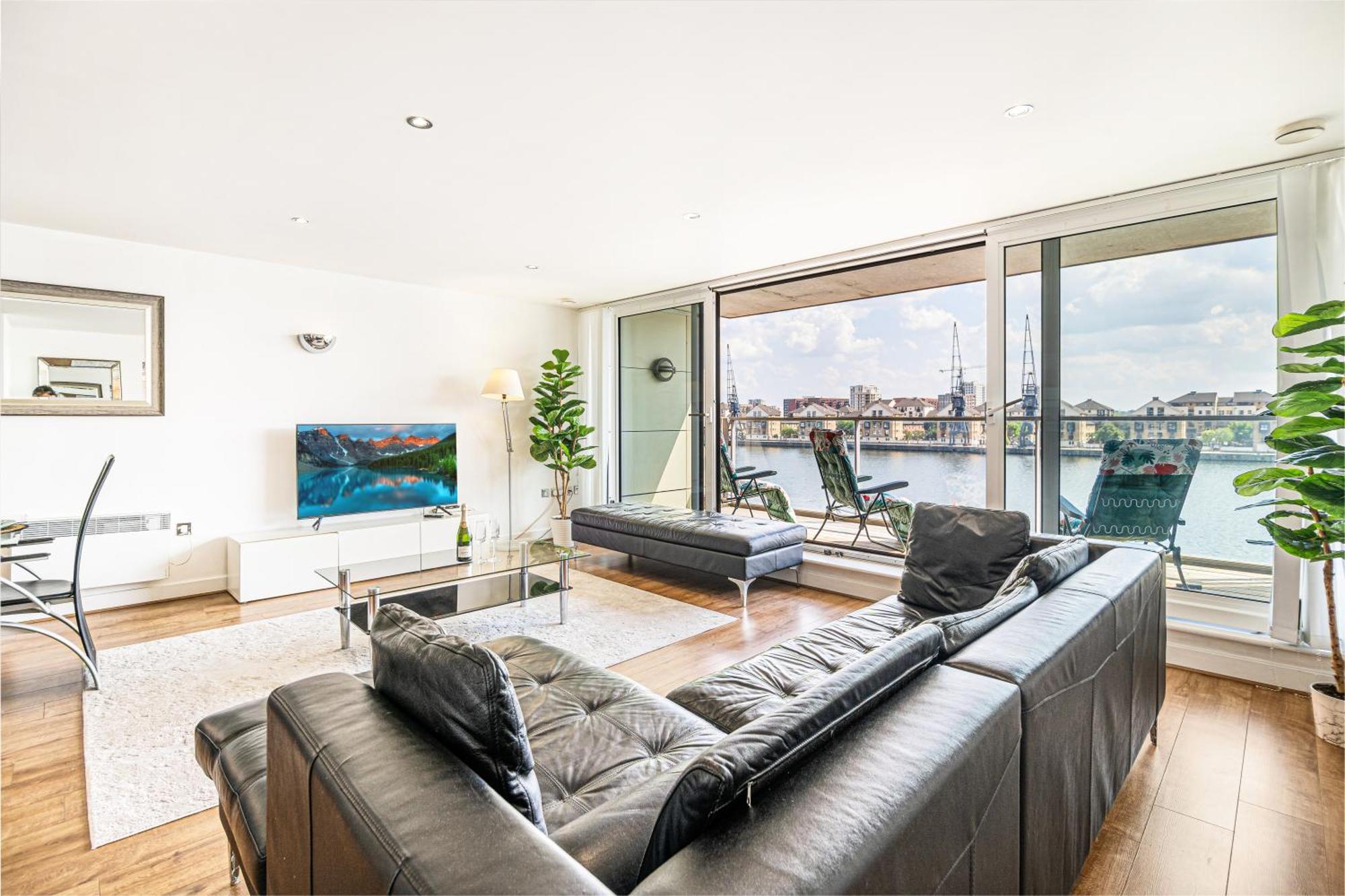Excel London Majestic Apartment Екстериор снимка