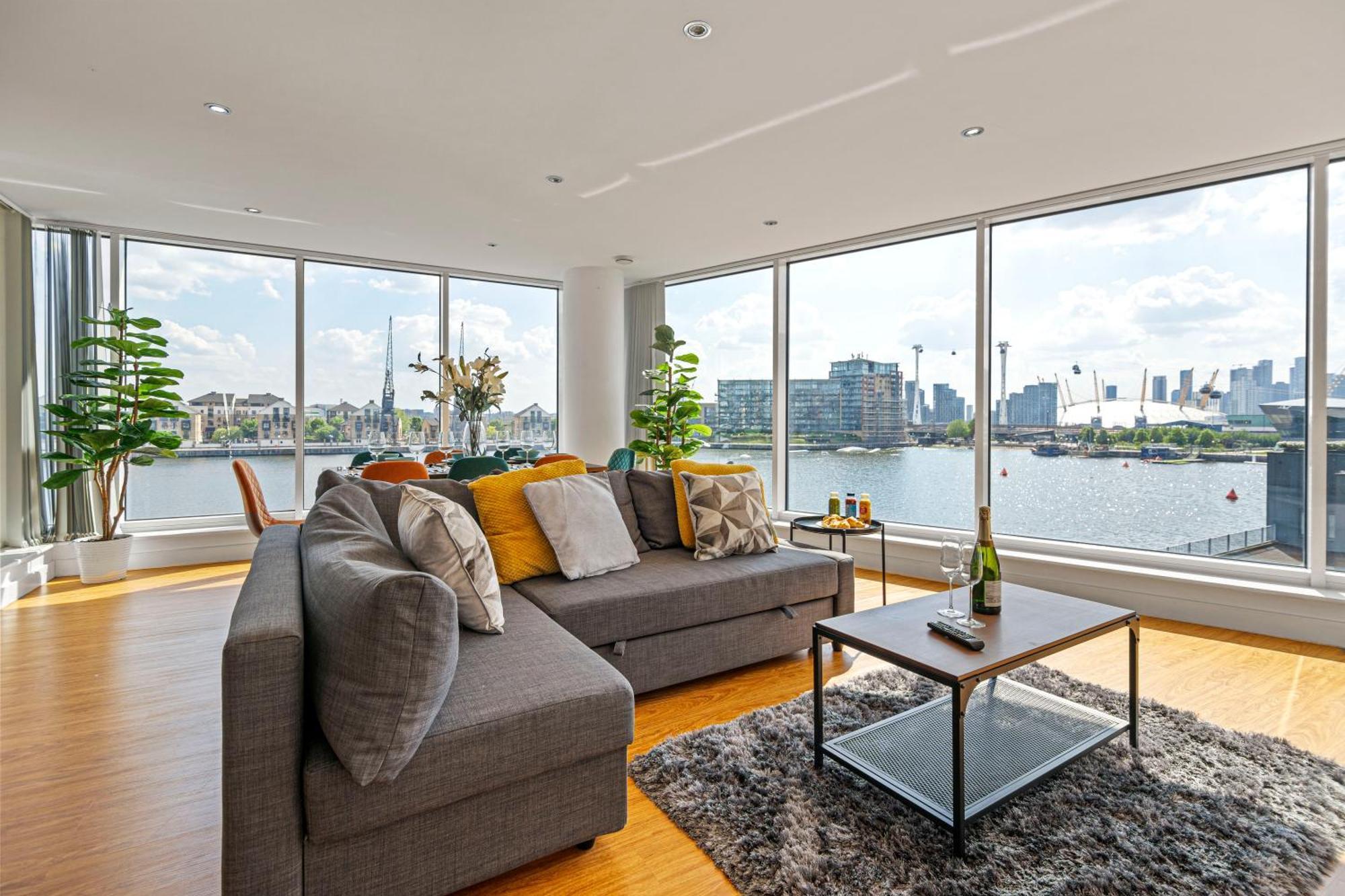Excel London Majestic Apartment Екстериор снимка